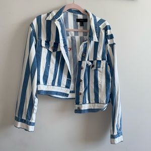 Forever 21 Cropped Jacket